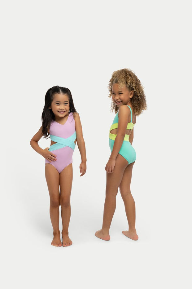 Addison Leotard